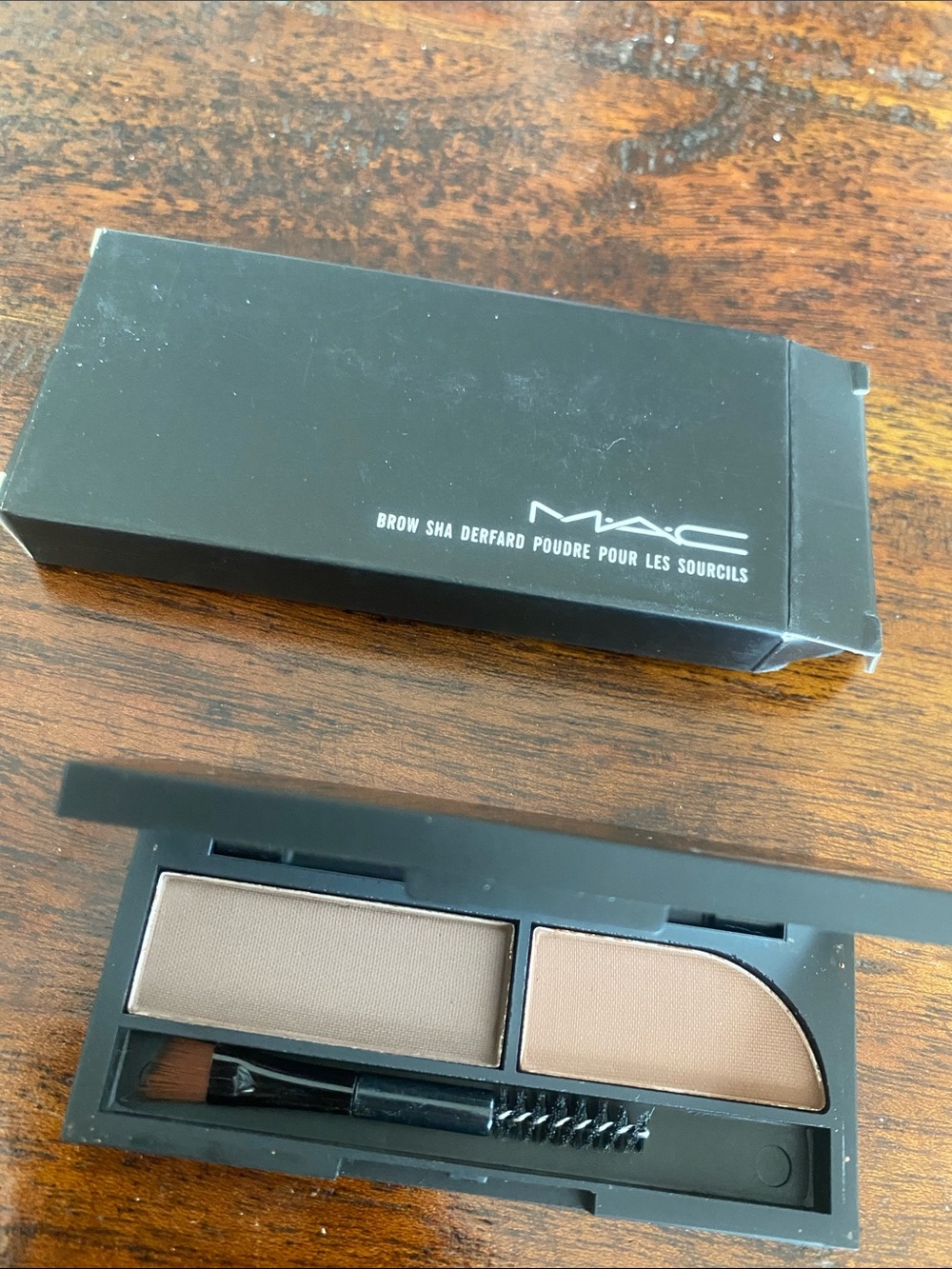 MAC Cosmetics Brow Powder Duo — Medium Brown & Warm Taupe